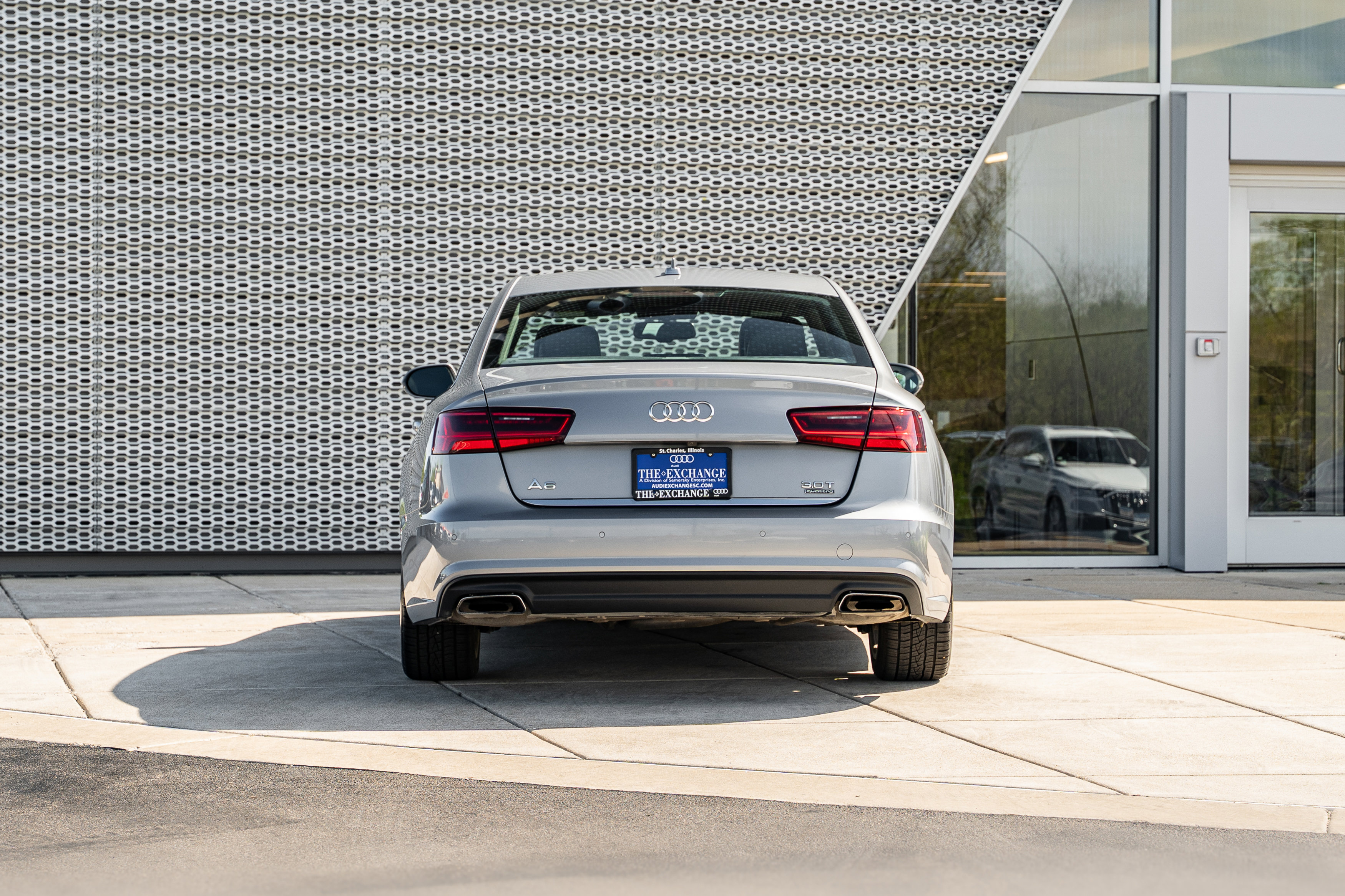Used 2017 Audi A6 3.0T Premium Plus w/ 19" Sport Package AWD/4WD image 28