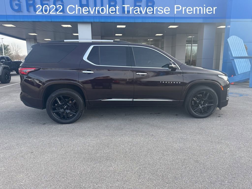 Used 2022 Chevrolet Traverse Premier w/ LPO, Floor Liner Package image 2