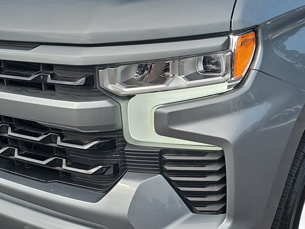 Used 2023 Chevrolet Silverado 1500 RST AWD/4WD image 31