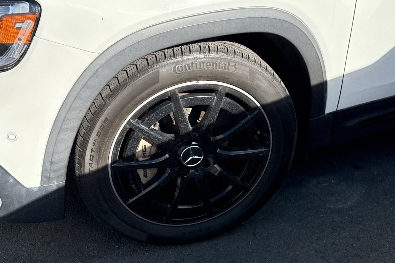 Used 2022 Mercedes-Benz GLB 35 AMG GLB 35 AMG image 5