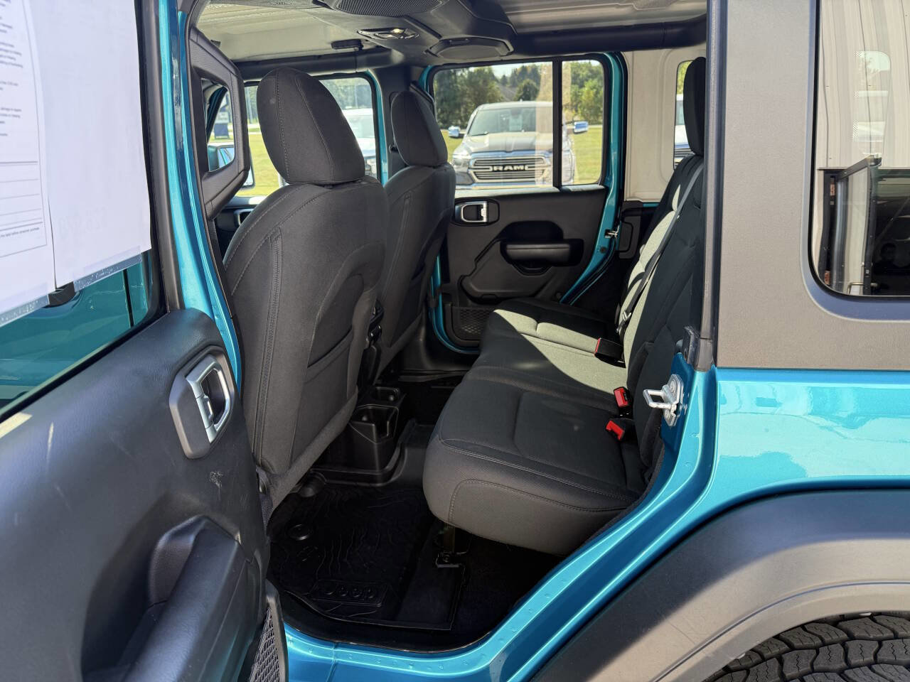 Used 2020 Jeep Wrangler Unlimited Sport S image 6