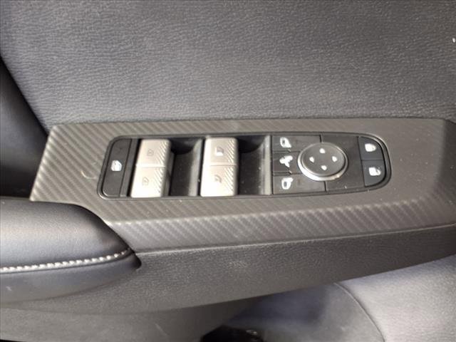 Used 2024 Mitsubishi Outlander SE image 29