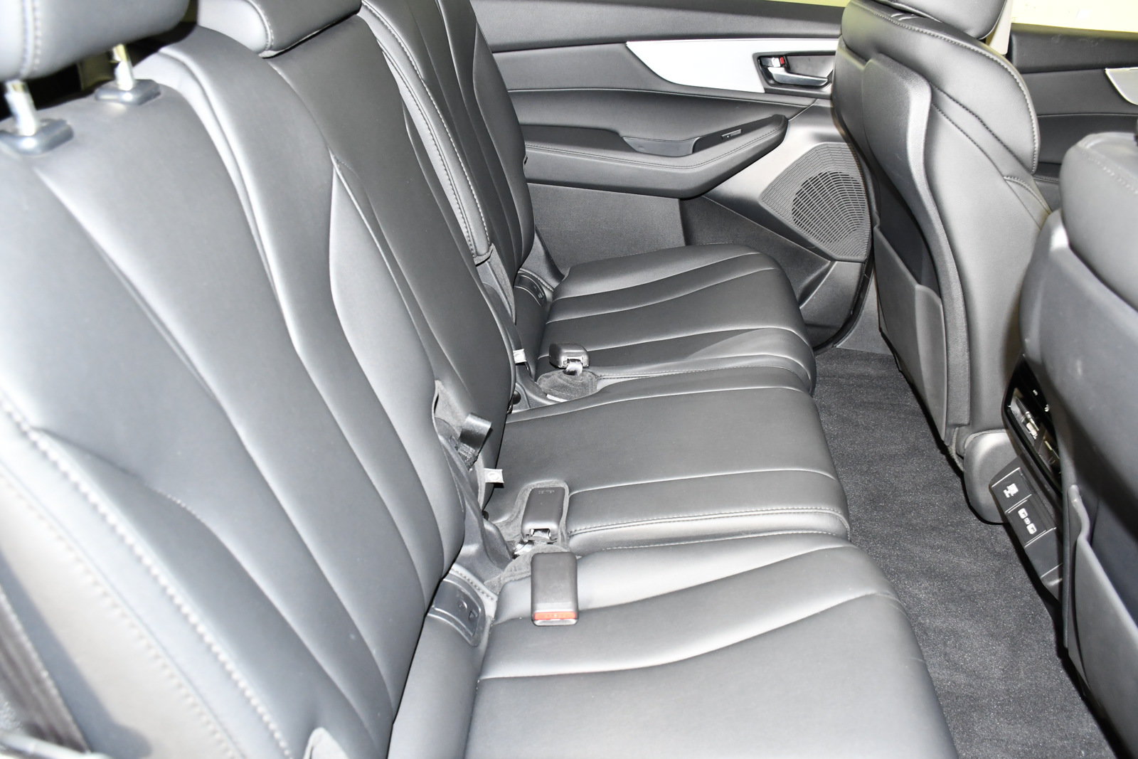 Certified 2024 Acura MDX SH-AWD image 44