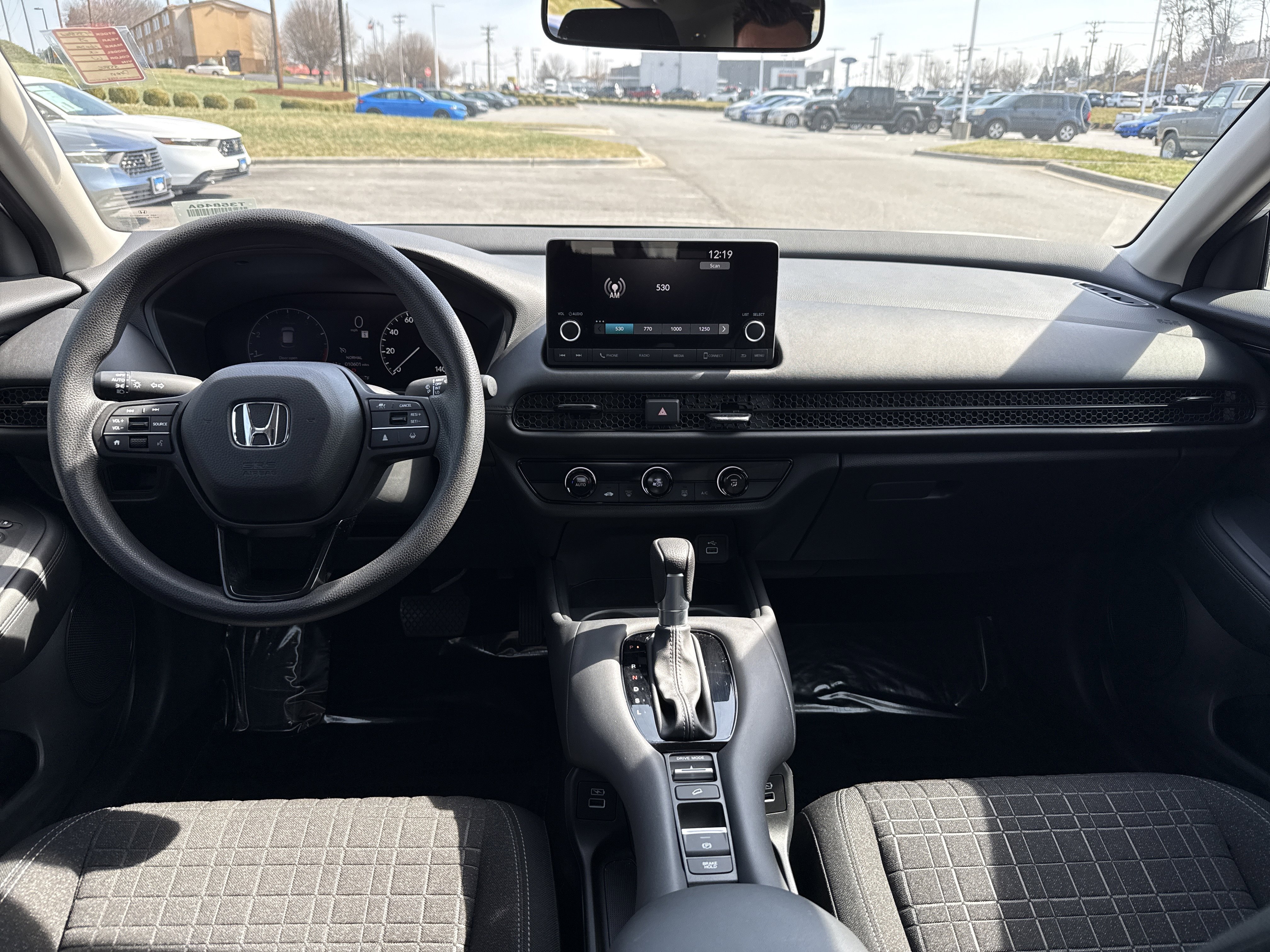 Certified 2023 Honda HR-V LX image 28