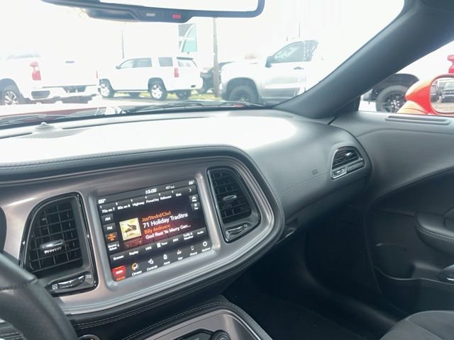 Used 2023 Dodge Challenger R/T w/ Plus Package image 29