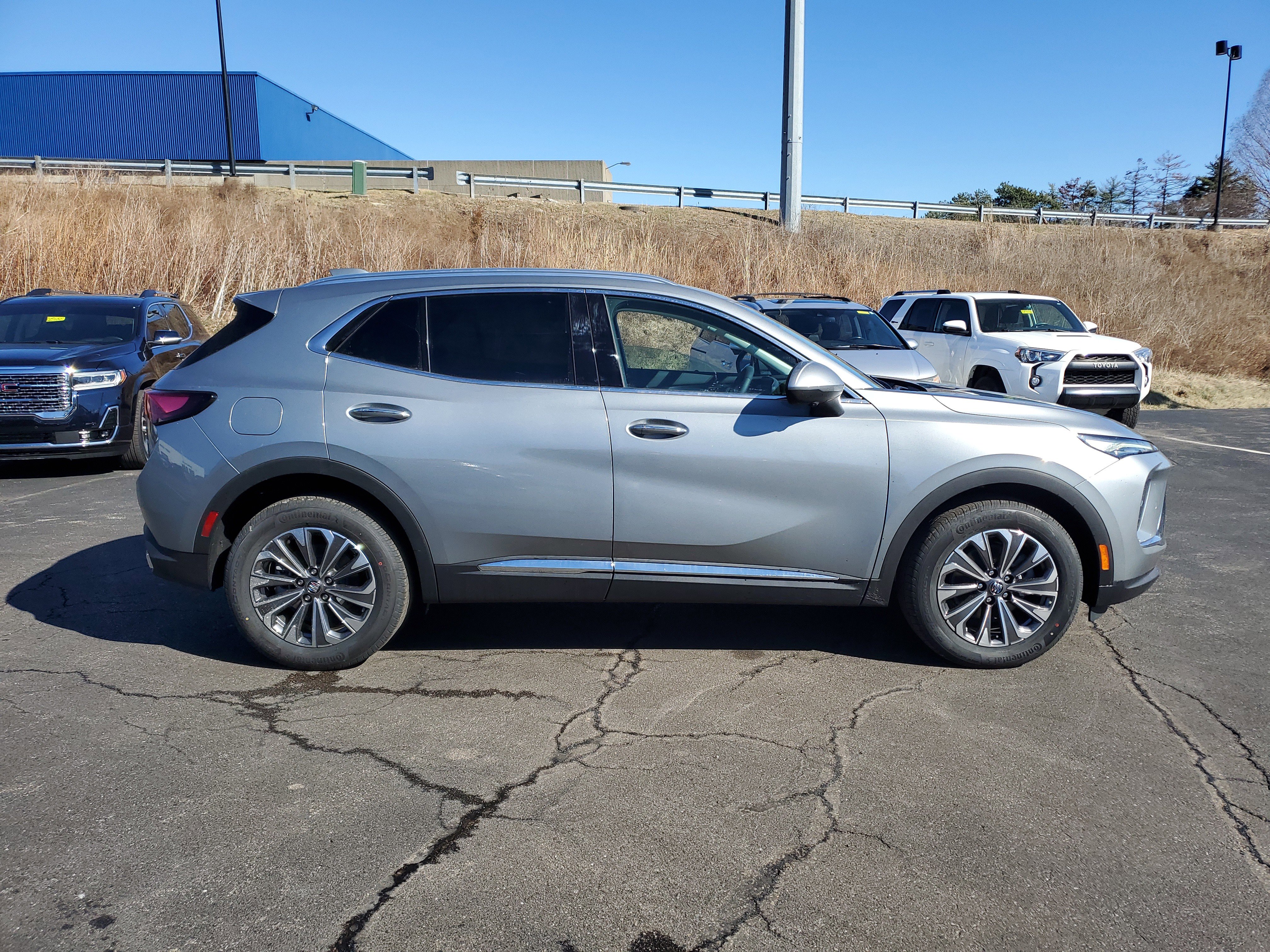 New 2026 Buick Envision Preferred image 3