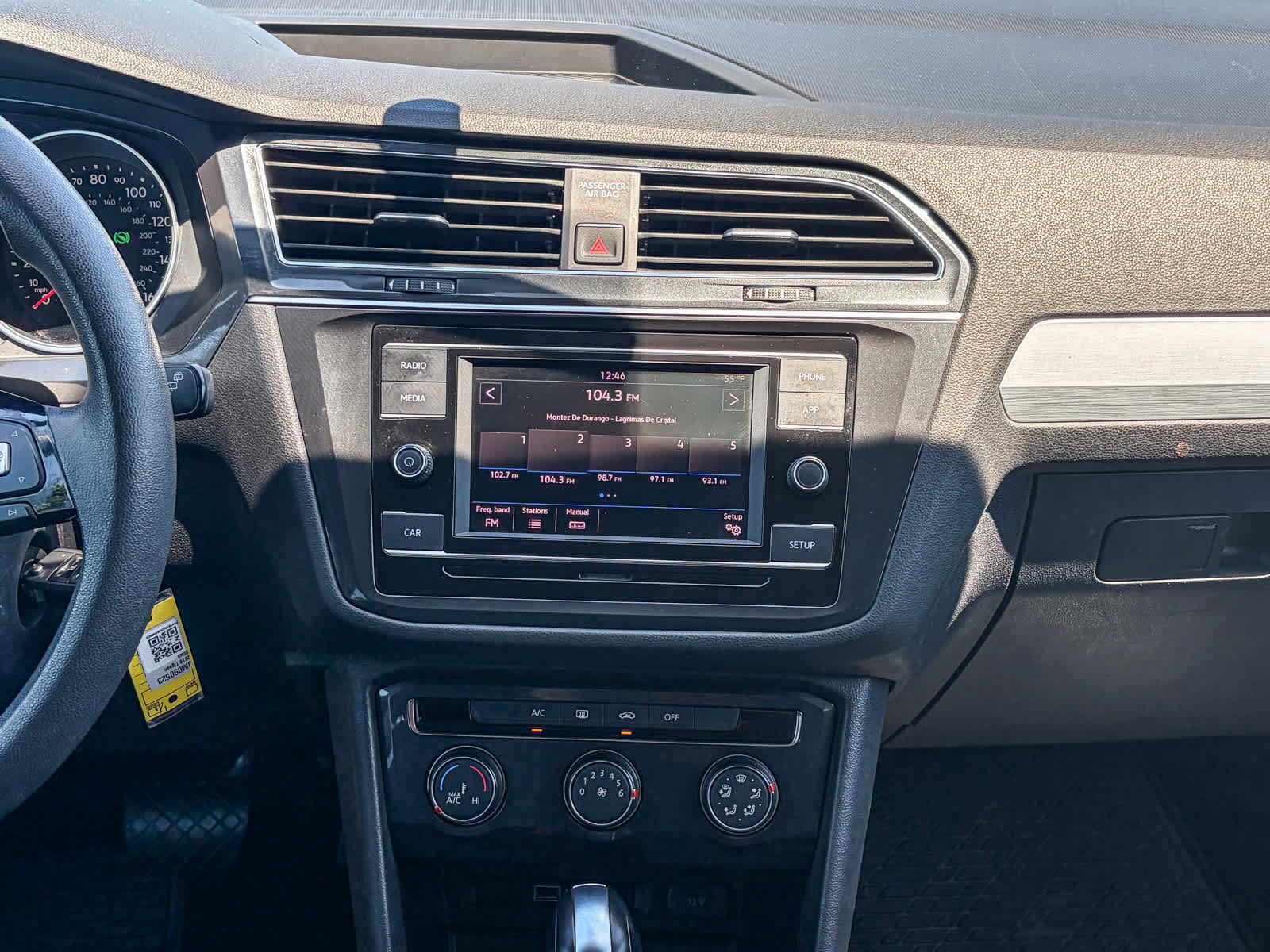 Used 2018 Volkswagen Tiguan S FWD image 11
