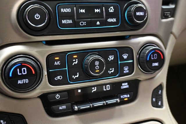 Used 2017 GMC Yukon Denali w/ Open Road Package AWD/4WD image 35