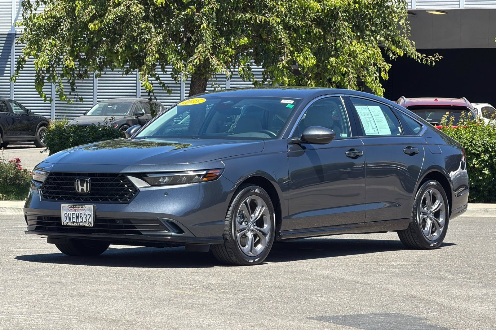 Used 2025 Honda Accord EX-L image 8