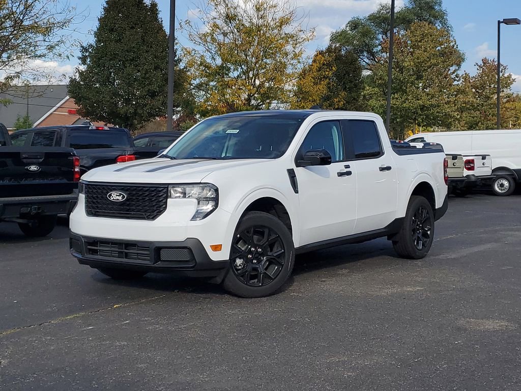 New 2025 Ford Maverick XLT w/ XLT Luxury Package