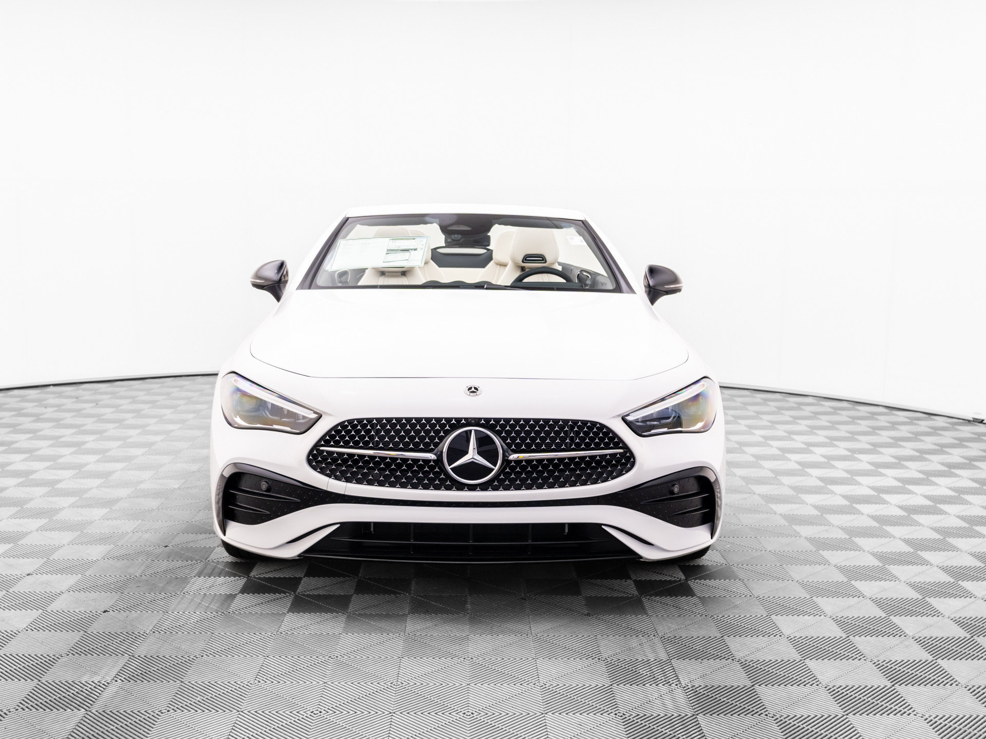 New 2027 Mercedes-Benz CLE 300 4MATIC Cabriolet image 9