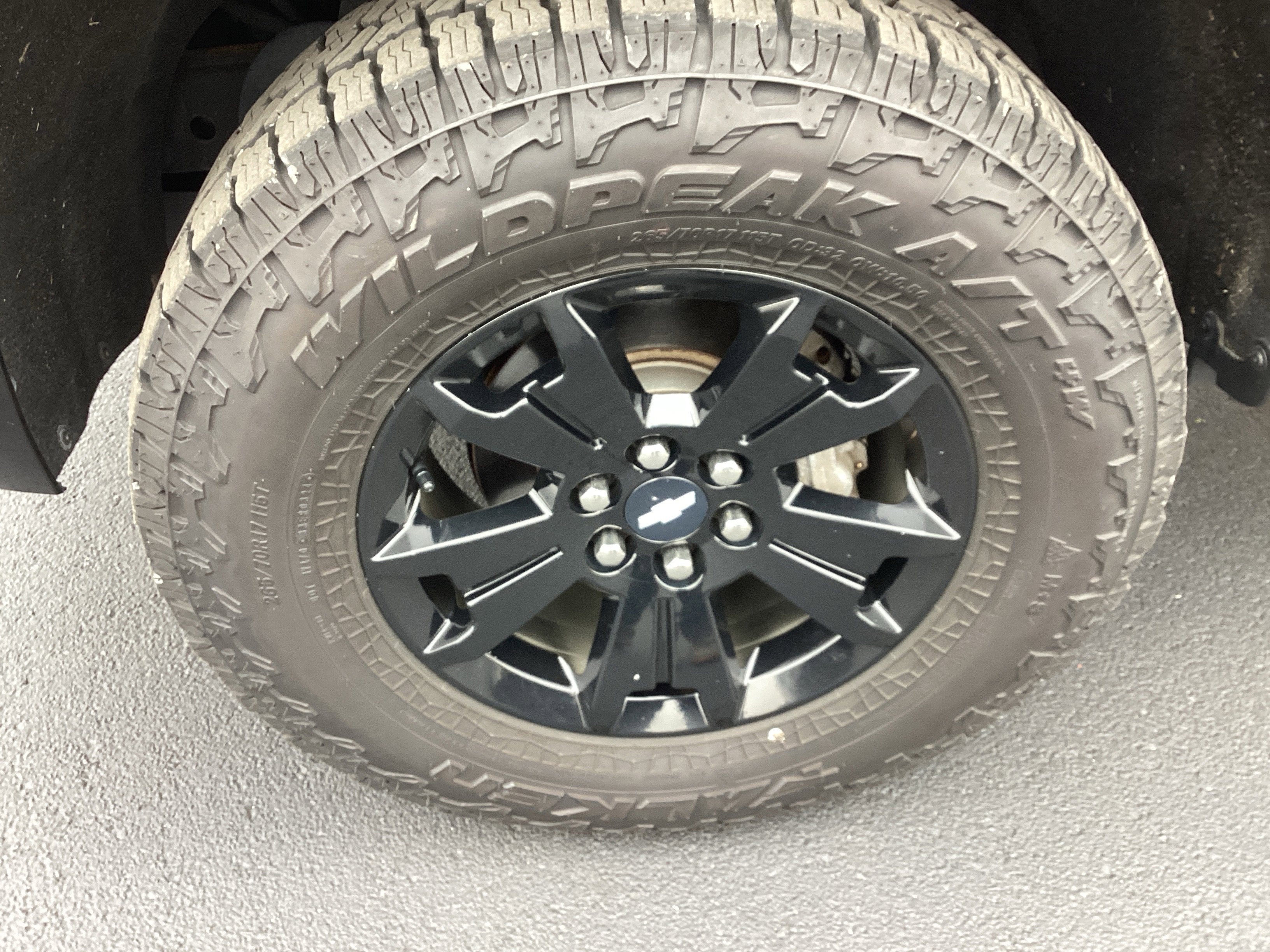 Used 2020 Chevrolet Colorado Z71 w/ Z71 Midnight Edition image 10