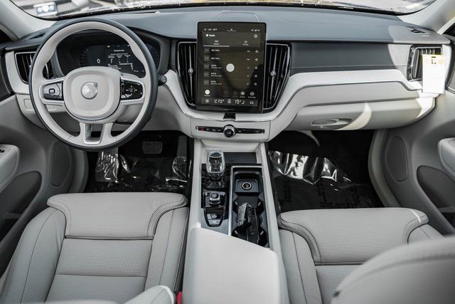 New 2026 Volvo XC60 B5 Ultra w/ Protection Package Premier image 20