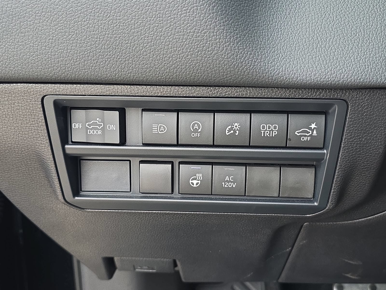 Used 2026 Toyota Tundra Limited w/ TRD Off-Road Package AWD/4WD image 23