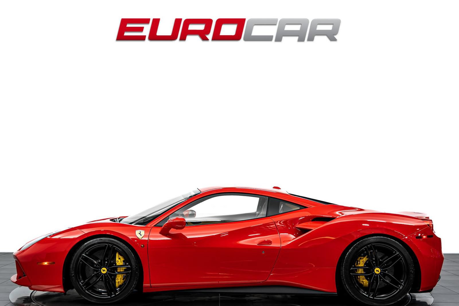 Used 2019 Ferrari 488 GTB RWD image 2