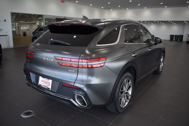 Used 2023 Genesis GV70 2.5T w/ Advanced Package AWD/4WD image 7