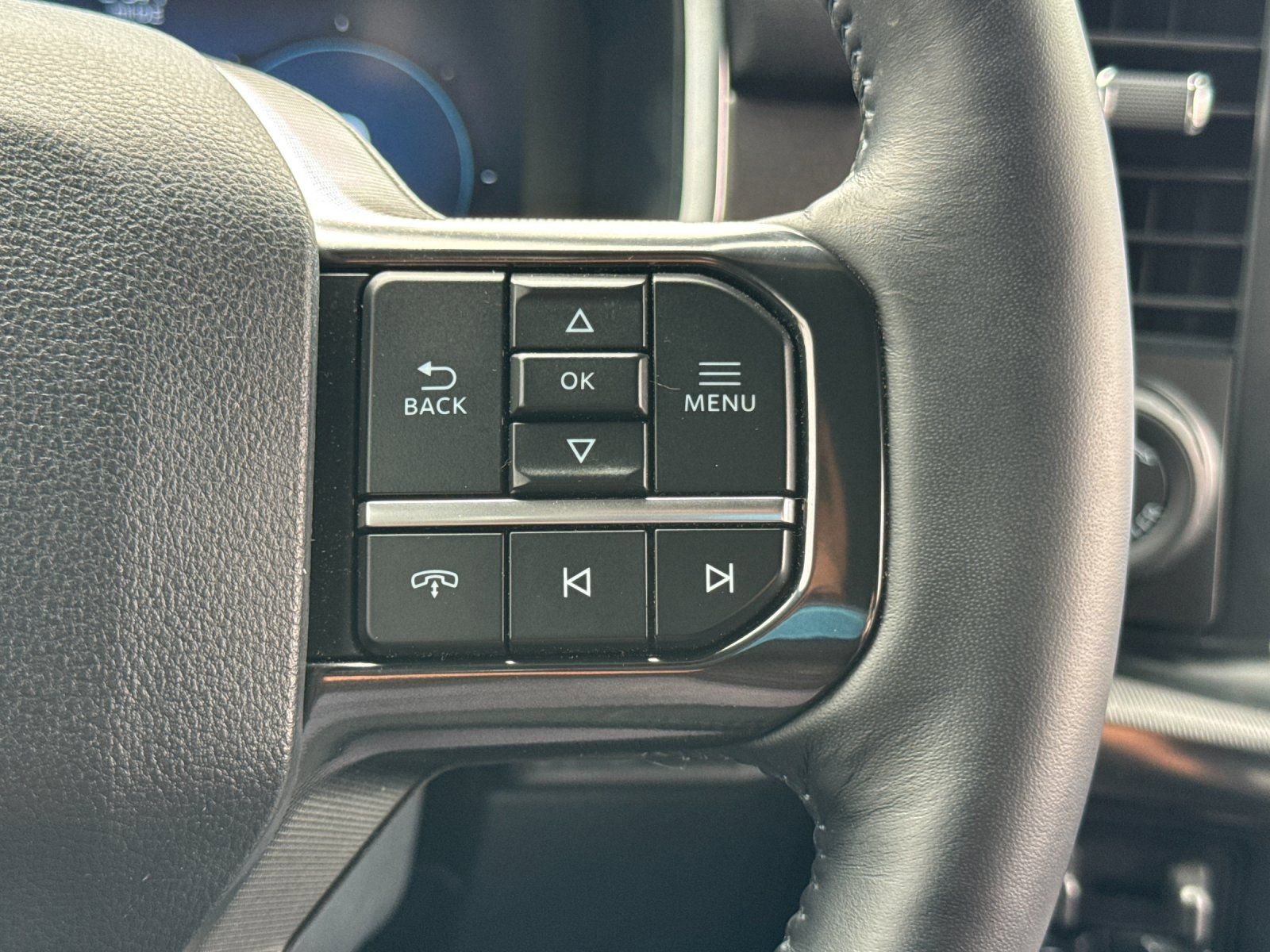 Used 2024 Ford F150 Platinum image 29