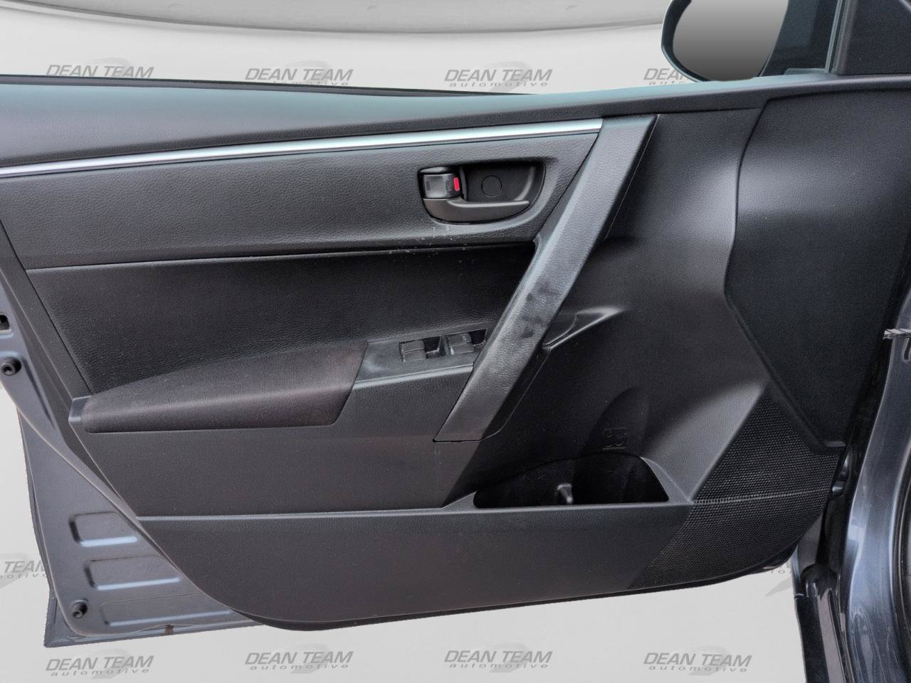 Used 2014 Toyota Corolla L FWD image 10
