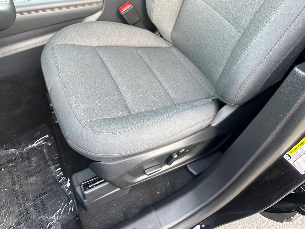 New 2026 Ford Explorer Active image 12