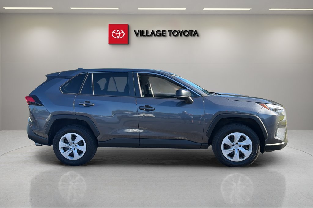 Certified 2024 Toyota RAV4 LE FWD image 6