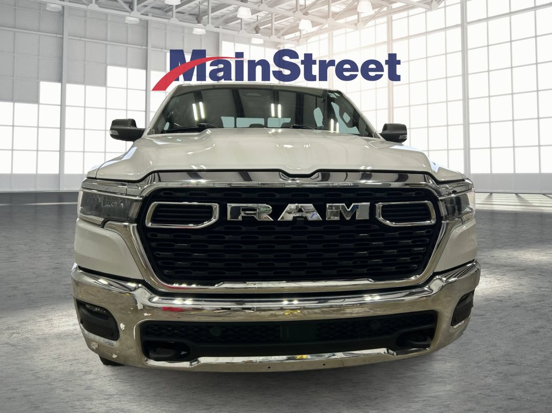 Used 2025 RAM 1500 Big Horn AWD/4WD image 8