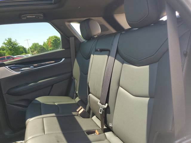Certified 2024 Cadillac XT5 Premium Luxury w/ Technology Package AWD/4WD image 29