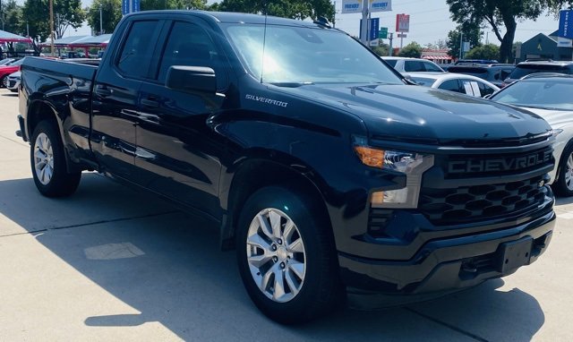 Used 2023 Chevrolet Silverado 1500 Custom
