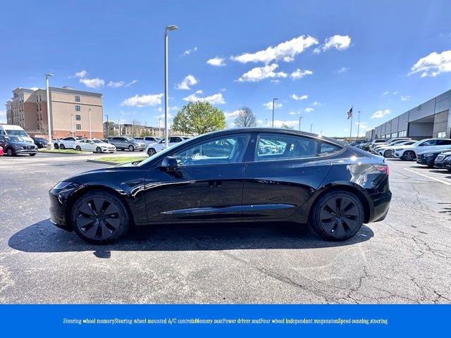 Used 2024 Tesla Model 3 Standard Range image 3