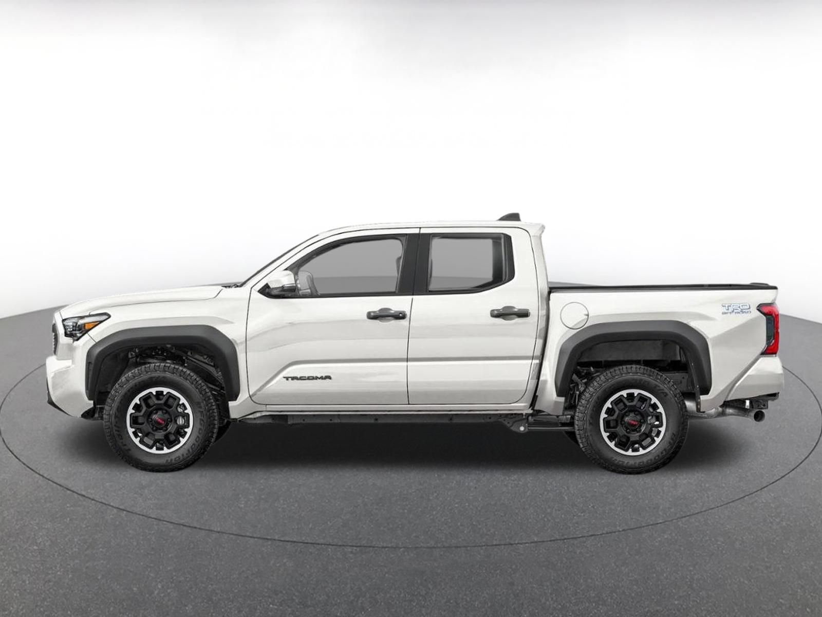 Used 2025 Toyota Tacoma TRD Off-Road AWD/4WD image 14