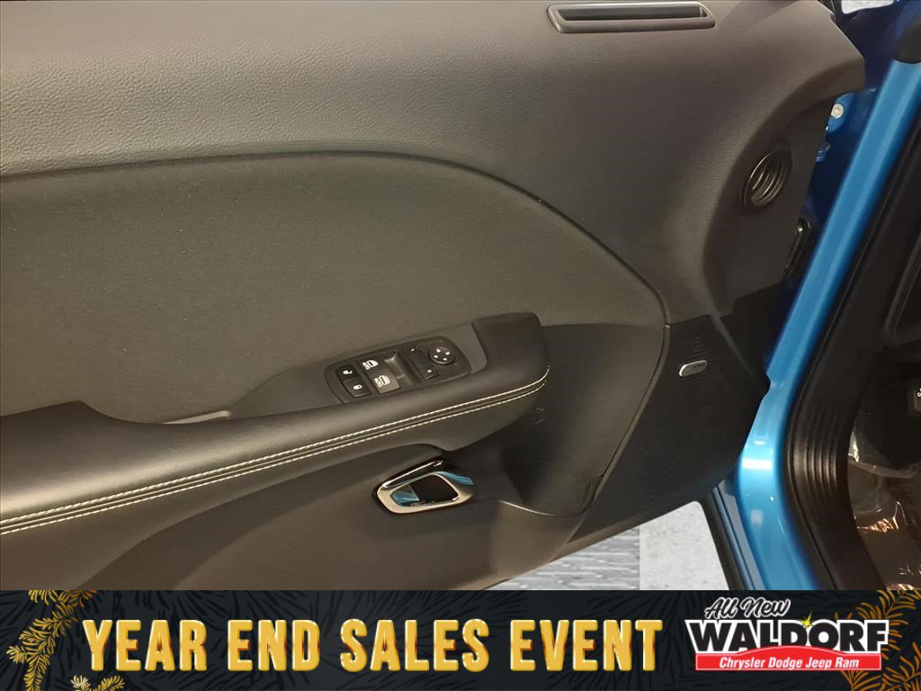 Used 2023 Dodge Challenger SRT Hellcat w/ Driver Convenience Group image 7