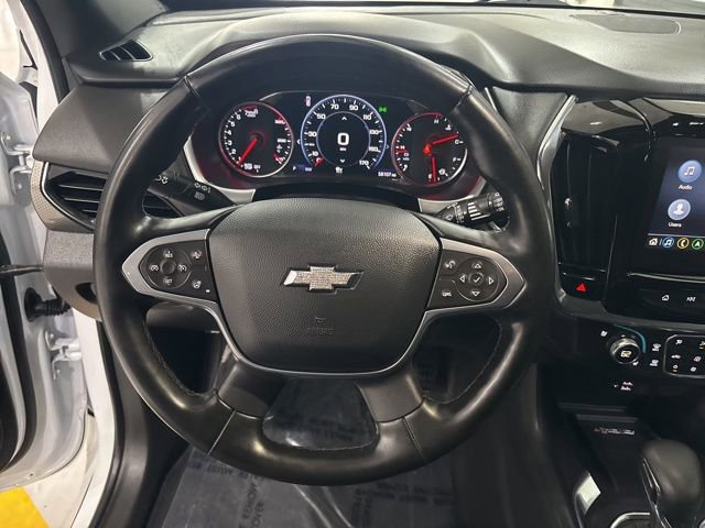 Used 2023 Chevrolet Traverse Premier image 18