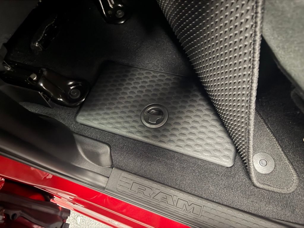 New 2026 RAM 2500 Big Horn AWD/4WD image 37