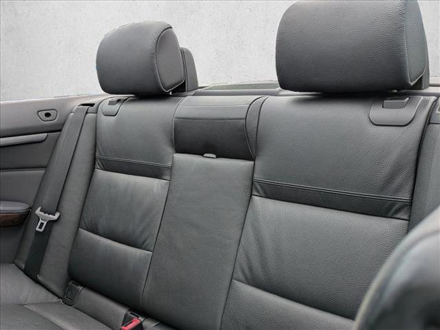 Used 2013 BMW 335i Convertible RWD image 17