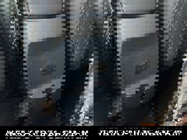 New 2025 Ford Maverick XLT image 25