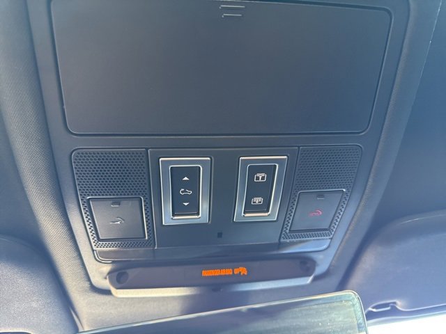 Used 2022 Land Rover Defender 110 V8 image 30