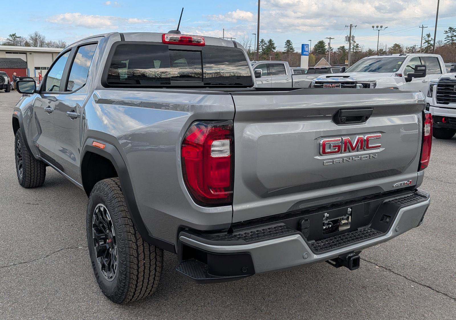 New 2026 GMC Canyon AT4 image 8
