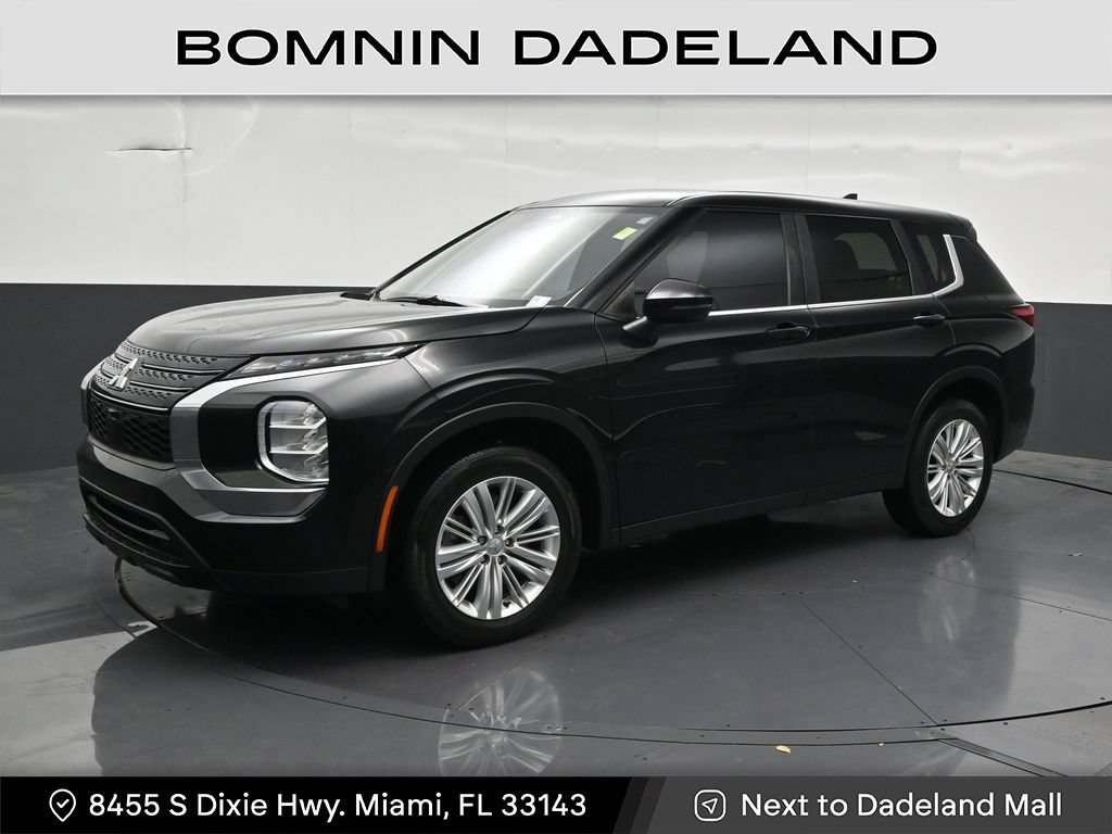 Used 2024 Mitsubishi Outlander ES