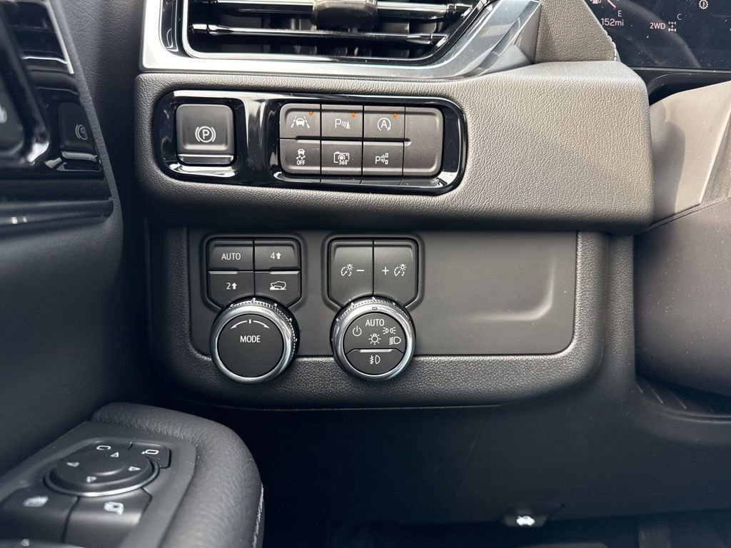 New 2026 GMC Yukon XL Denali image 26