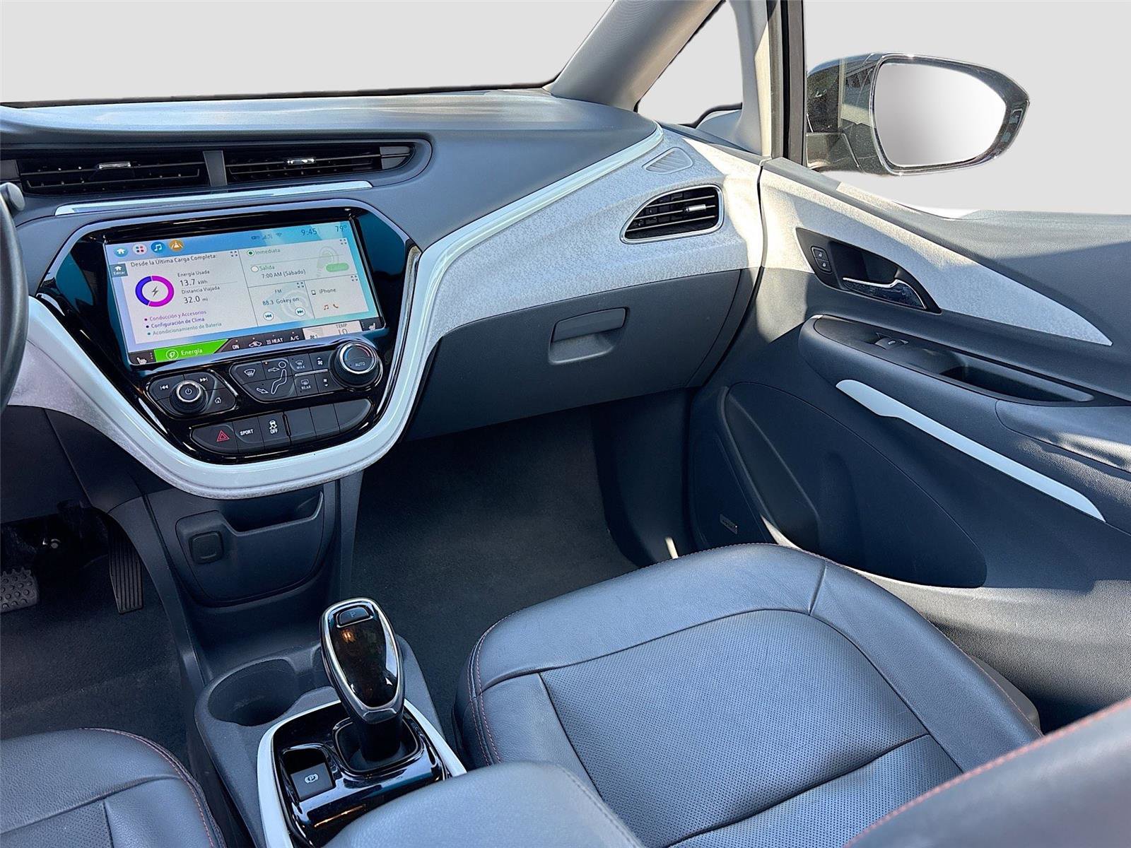 Used 2021 Chevrolet Bolt Premier w/ Infotainment Package image 26