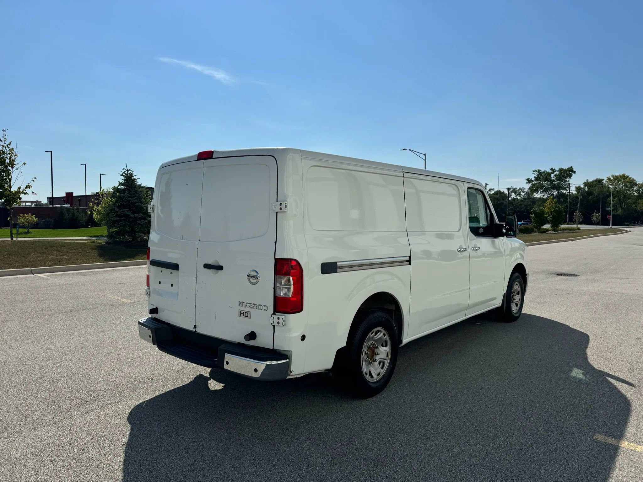 Used 2015 Nissan NV 2500 SL image 5