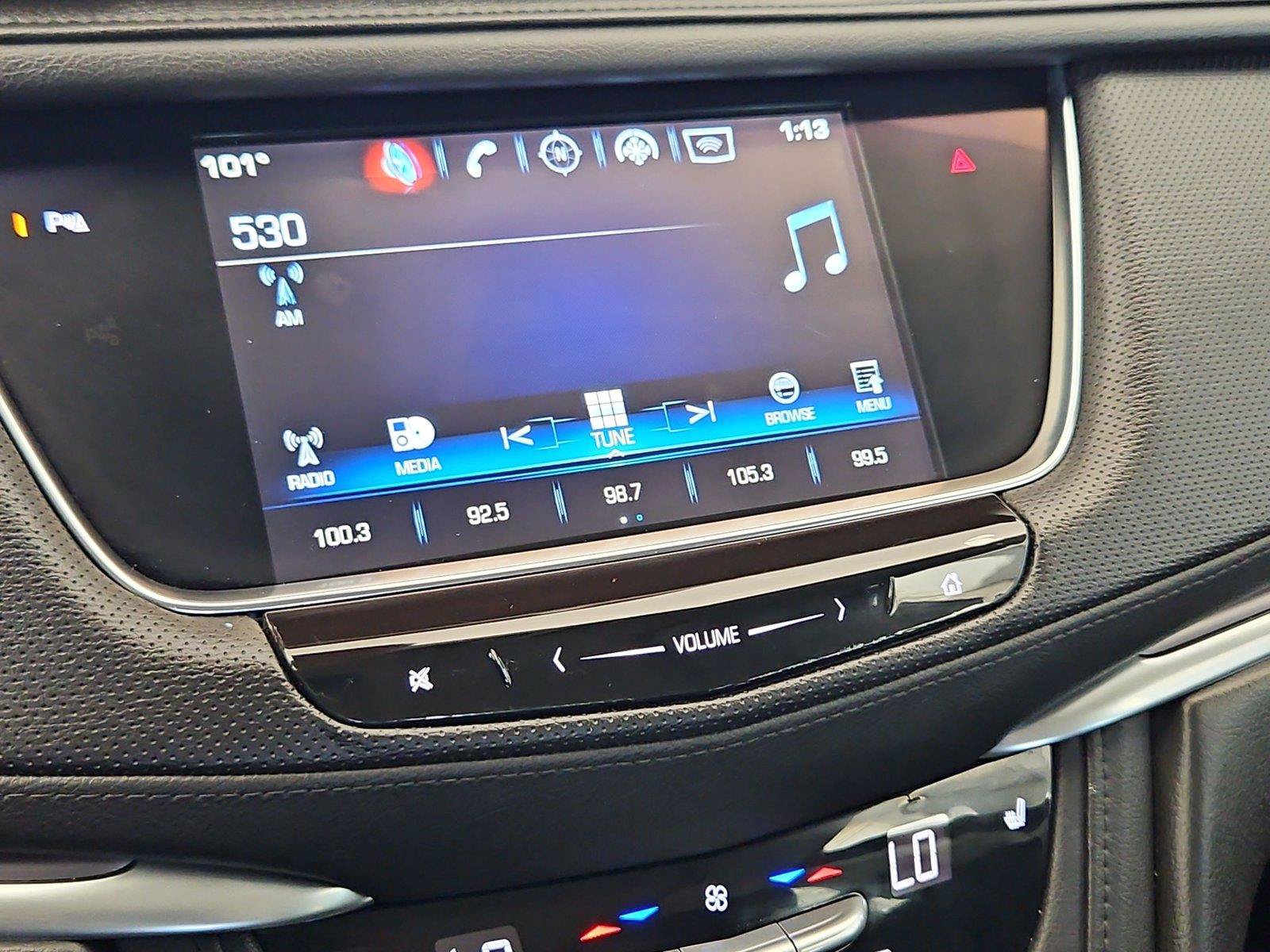 Used 2017 Cadillac XT5 Luxury w/ Driver Awareness Package FWD image 18