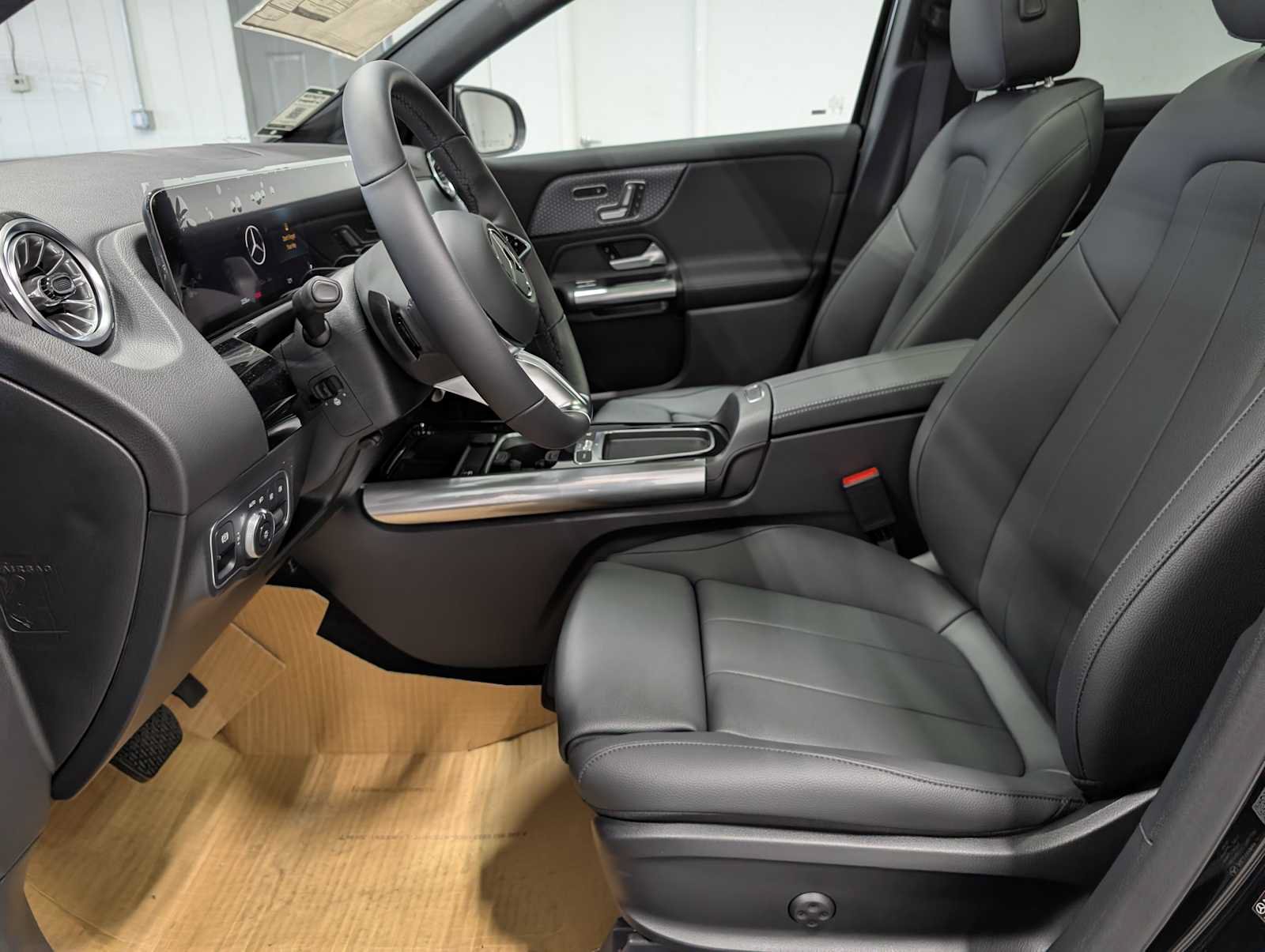 New 2026 Mercedes-Benz GLA 250 4MATIC image 4