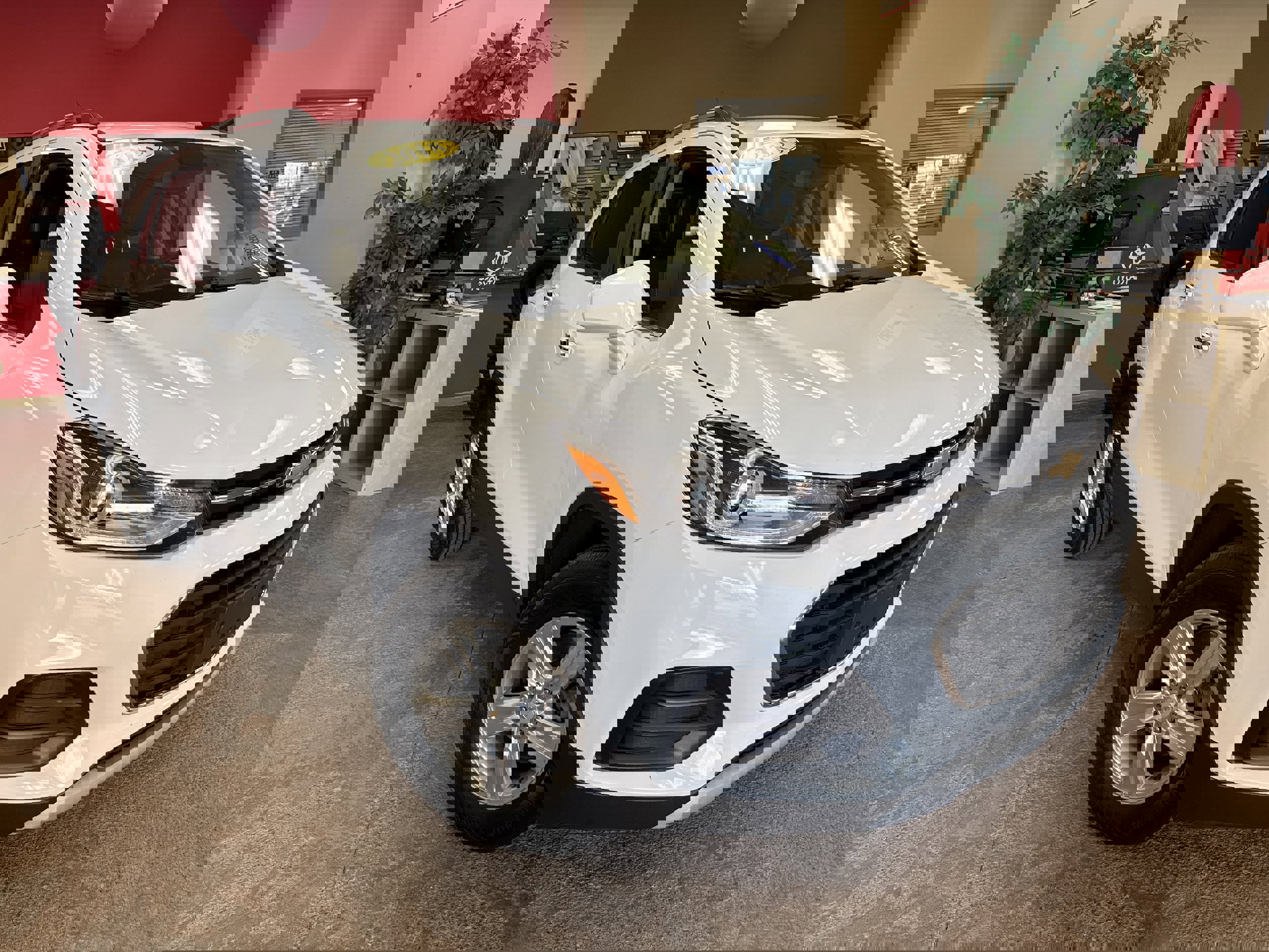 Used 2018 Chevrolet Trax LT w/ LT Convenience Package AWD/4WD image 12