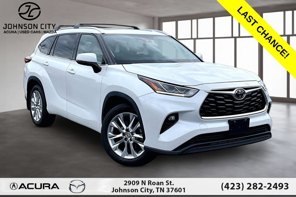 Used 2022 Toyota Highlander Limited AWD/4WD image 12