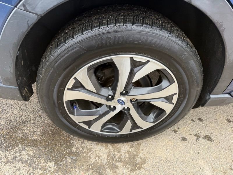 Used 2020 Subaru Outback Limited image 15