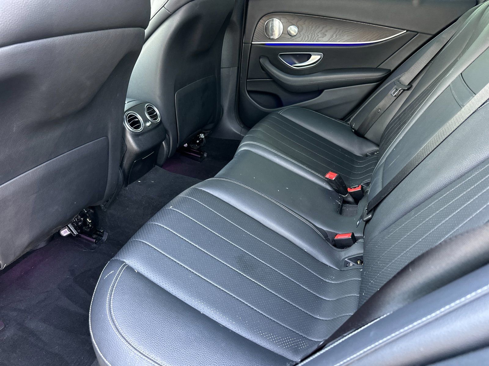 Used 2017 Mercedes-Benz E 300 image 11