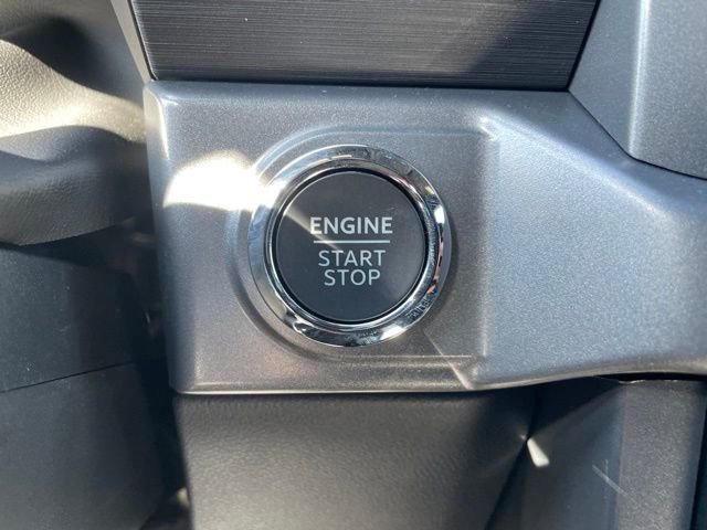 New 2026 Ford F150 XLT w/ Equipment Group 302A MID image 15