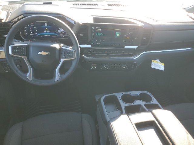 Certified 2024 Chevrolet Silverado 1500 LT AWD/4WD image 12