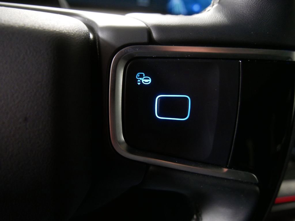 Used 2025 Ford Expedition Tremor image 24