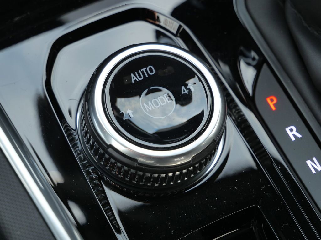 New 2026 GMC Canyon Elevation w/ Convenience Package image 50